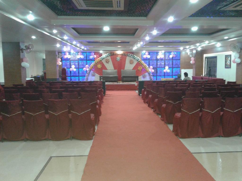 Hotel Simran Pride, Raipur Exterior photo